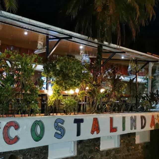 Costa Linda Art Hostel Manuel Antonio Eksteriør bilde