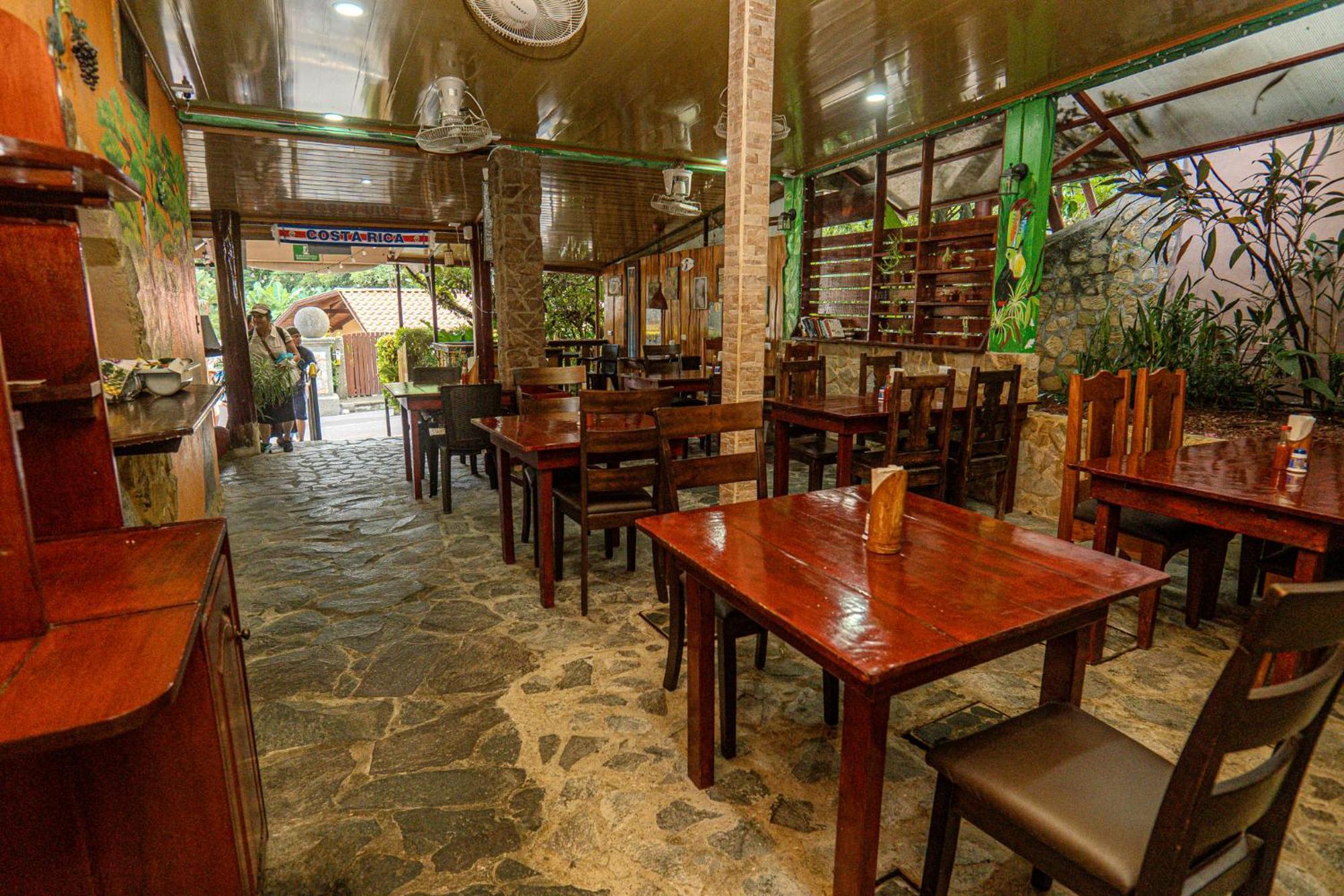 Costa Linda Art Hostel Manuel Antonio Eksteriør bilde