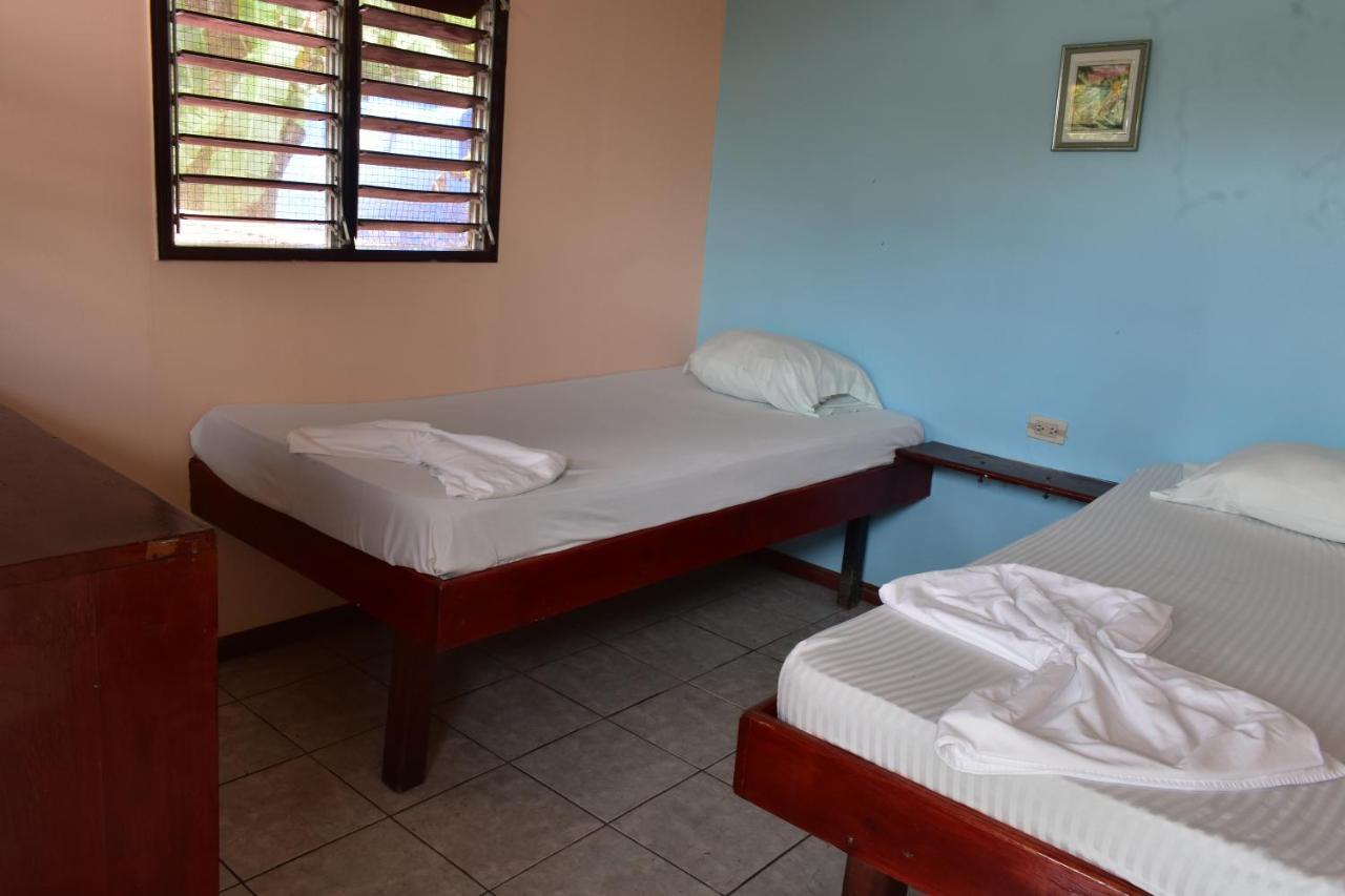 Costa Linda Art Hostel Manuel Antonio Eksteriør bilde